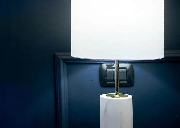 Chiclife Sarona Shenkin - Borgo Santa Caterina & Museum