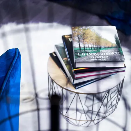 Chiclife Sarona Shenkin - Borgo Santa Caterina & Museum