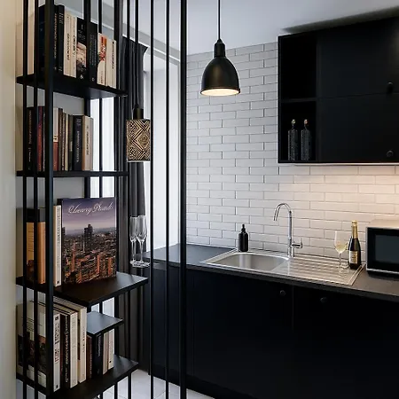 Appartement Chiclife Sarona Shenkin - Borgo Santa Caterina & Museum