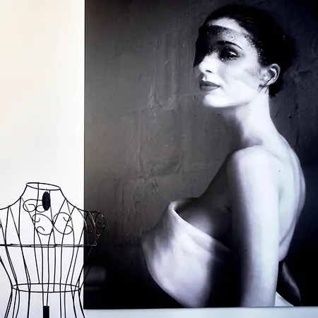 Chiclife Sarona Shenkin - Borgo Santa Caterina & Museum * Bergamo