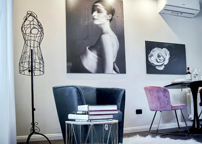 Apartment Chiclife Sarona Shenkin - Borgo Santa Caterina & Museum *