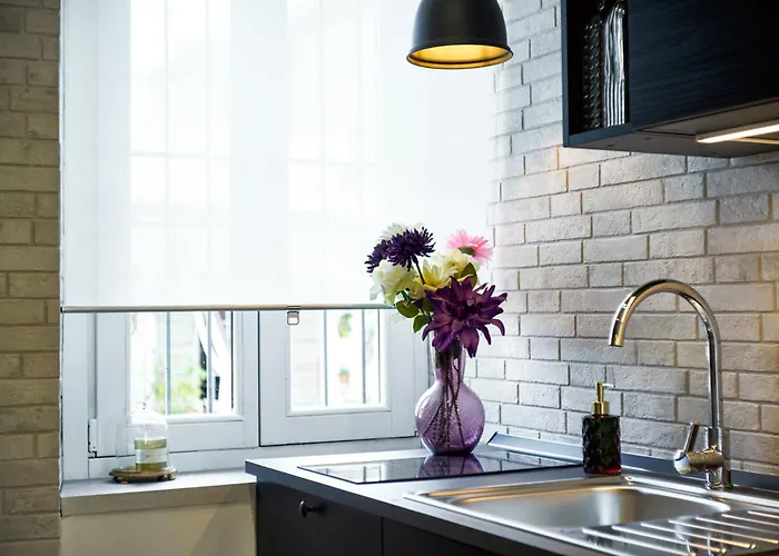 Chiclife Sarona Shenkin - Borgo Santa Caterina & Museum Apartment