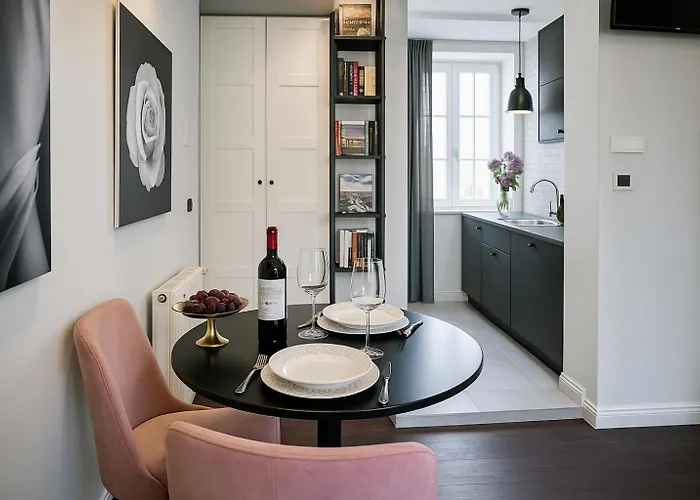 Chiclife Sarona Shenkin - Borgo Santa Caterina & Museum * ברגמו